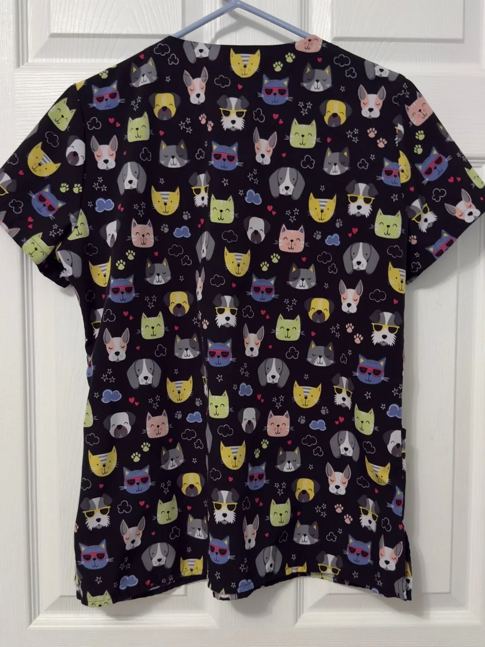 Sanibel Scrubs Black Pet Faces V-Neck Vet Scrub Top